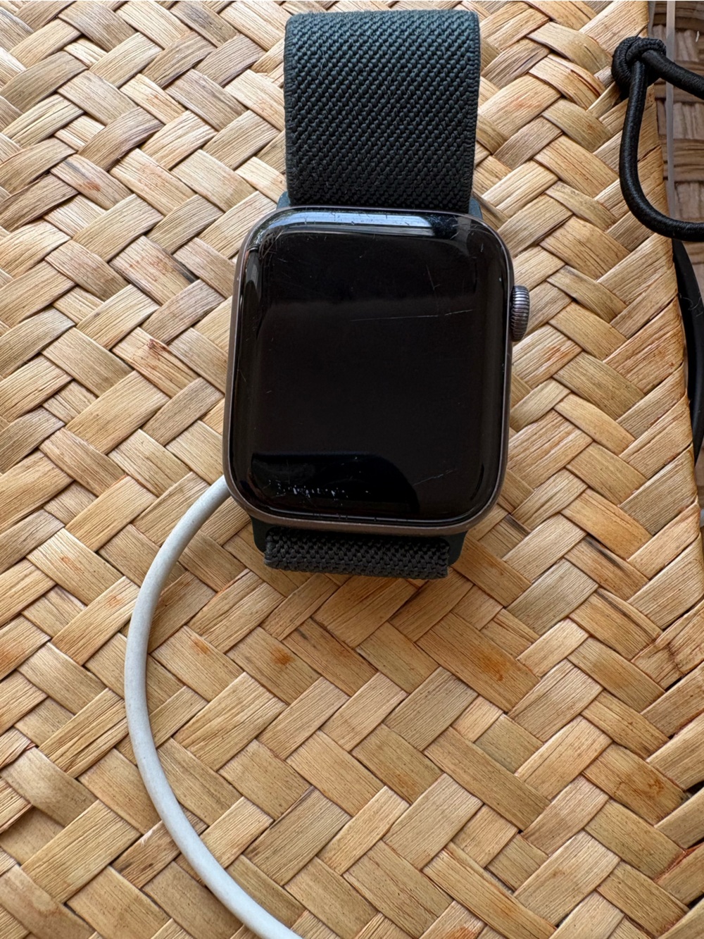 Apple Watch Series 4 - Aluminim 44mm.